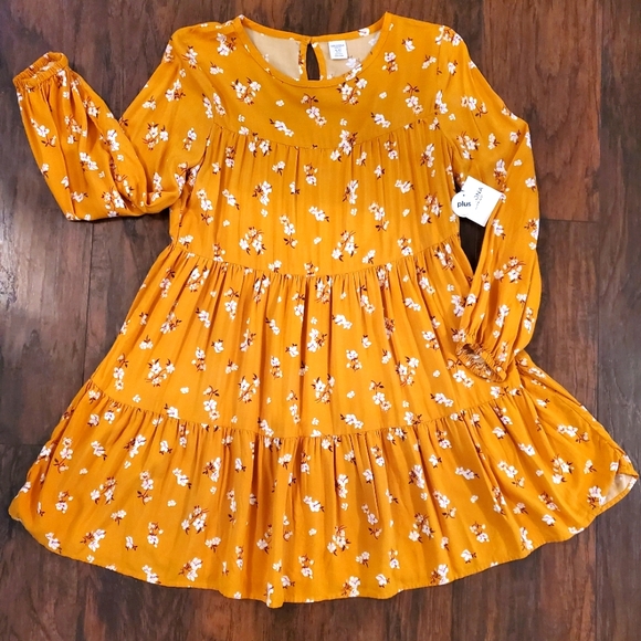 Tyche Dresses & Skirts - Arizona Women's NWT Size XL 18.5 Plus Long Sleeve Floral Mini Dress